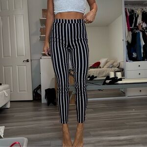 Forever 21 Black and White Striped Ankle Cropped Pants